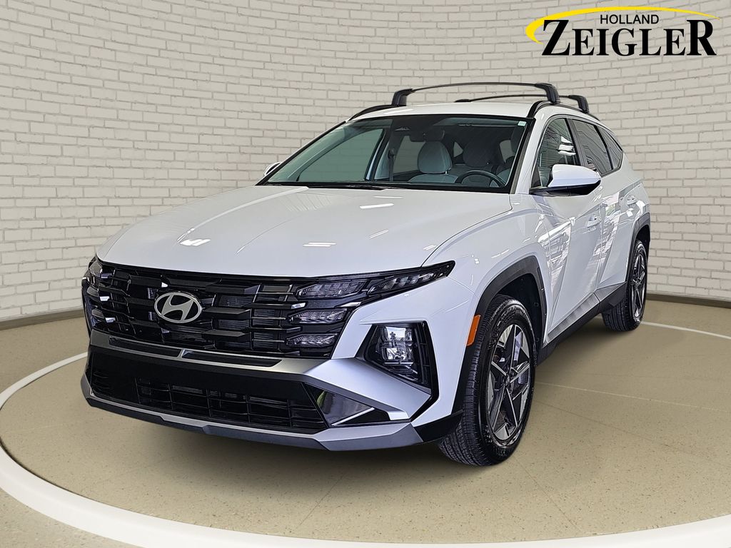 White Pearl 2026 Hyundai Tucson SUV / Crossover All-Wheel Drive 8-Speed Automatic