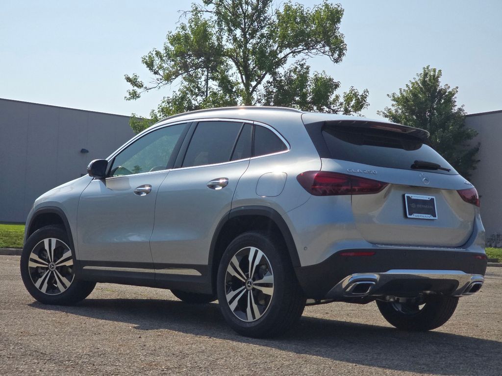 New 2026 Silver Mercedes-Benz GLA 250 image 14