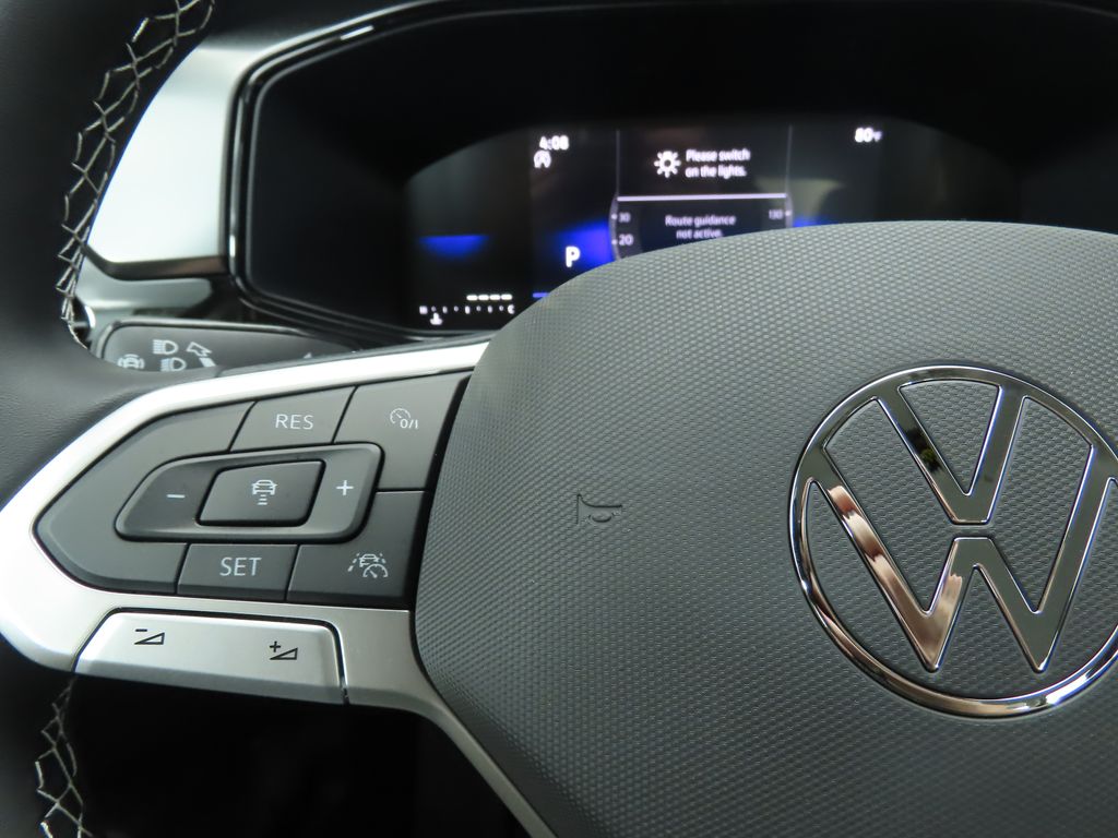 Thumbnail: 2025 Volkswagen Taos - 11