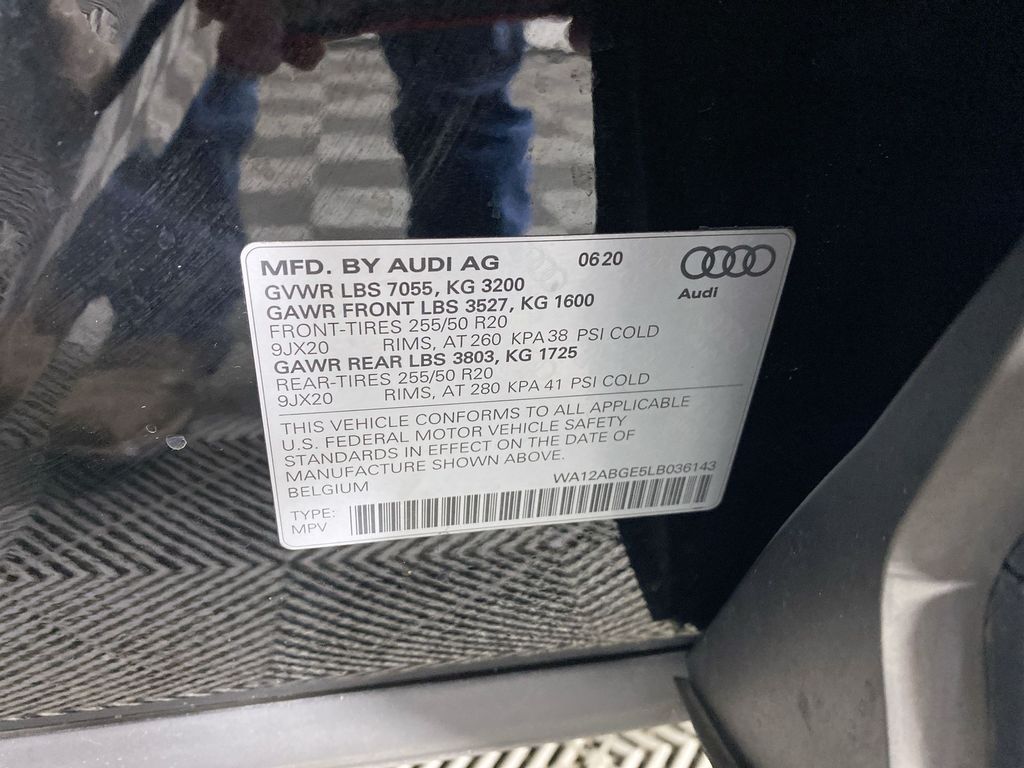 2020 Audi e-tron Premium Plus 35