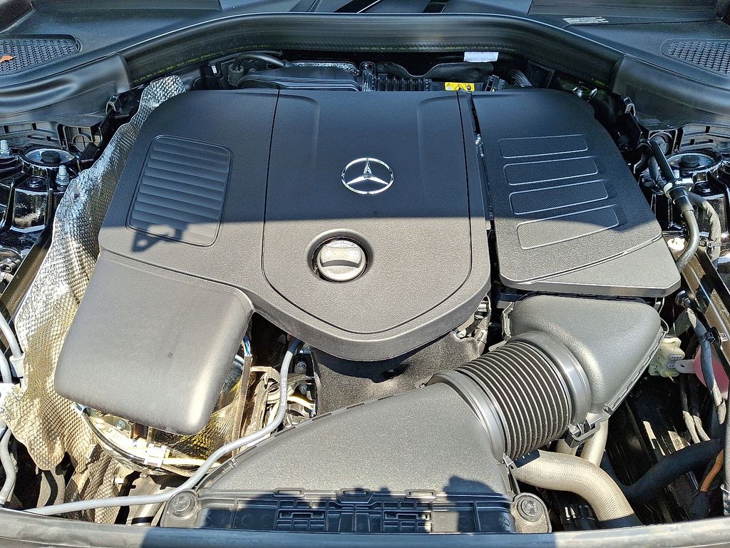 Thumbnail: 2026 Mercedes-Benz GLC - 29