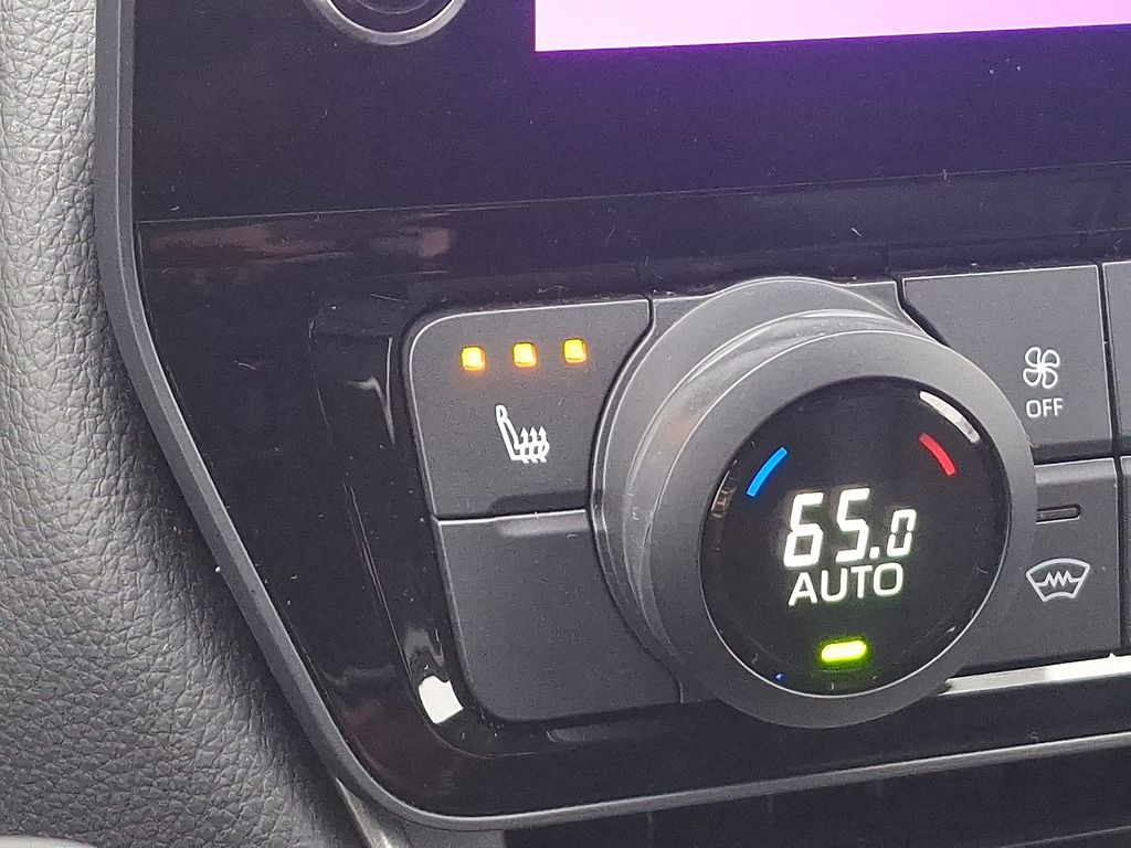 Thumbnail: 2024 Toyota Grand Highlander - 27