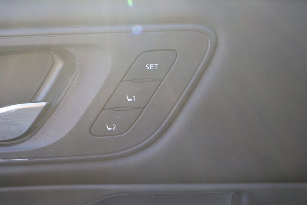 Thumbnail: 2023 Nissan Rogue - 17