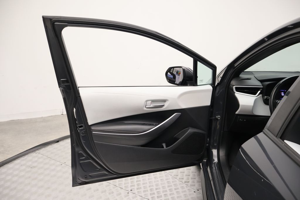 Thumbnail: 2024 Toyota Corolla - 16