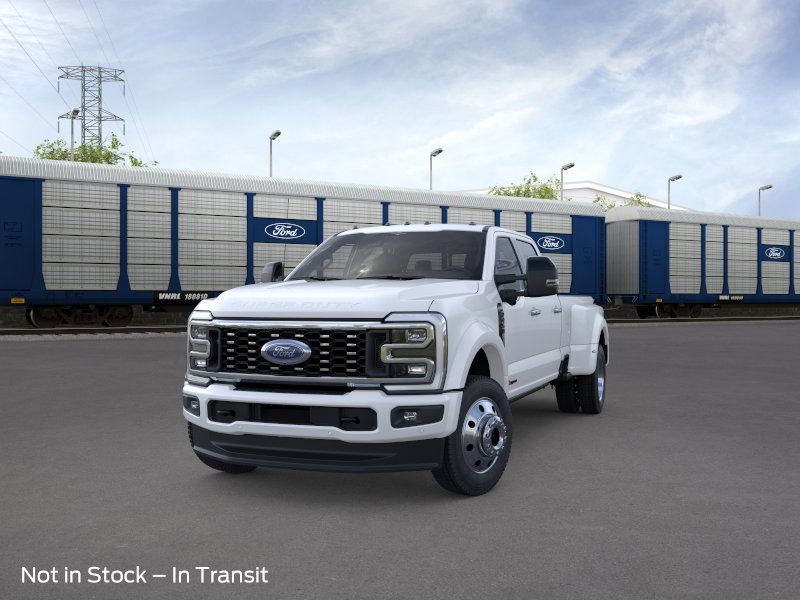 2026 Ford F-450 Super Duty Platinum