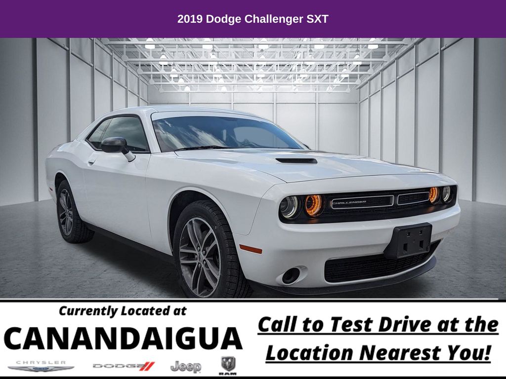 2019 Dodge Challenger SXT AWD