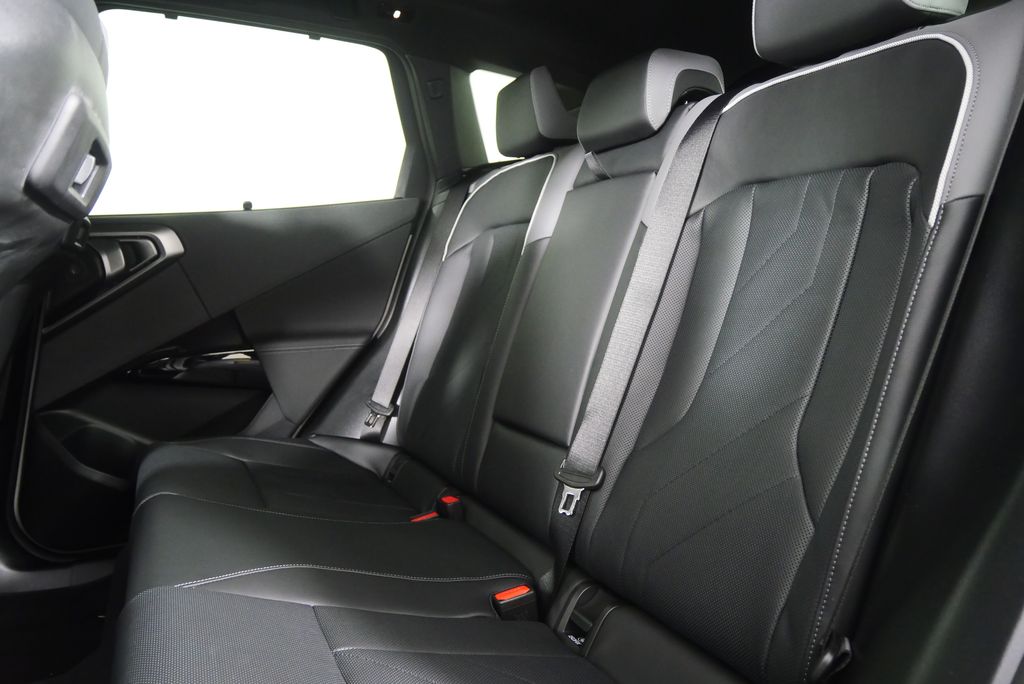 Thumbnail: 2026 BMW X3 - 16