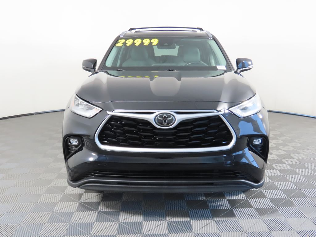 2020 Toyota Highlander XLE 2