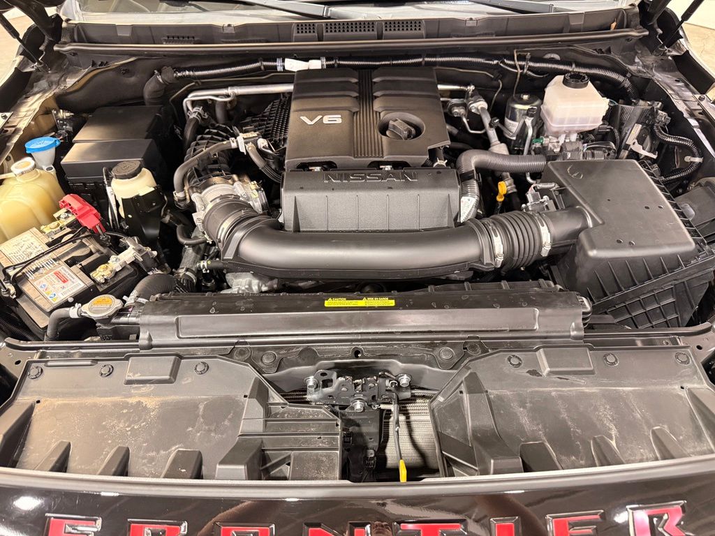 2022 Nissan Frontier SV