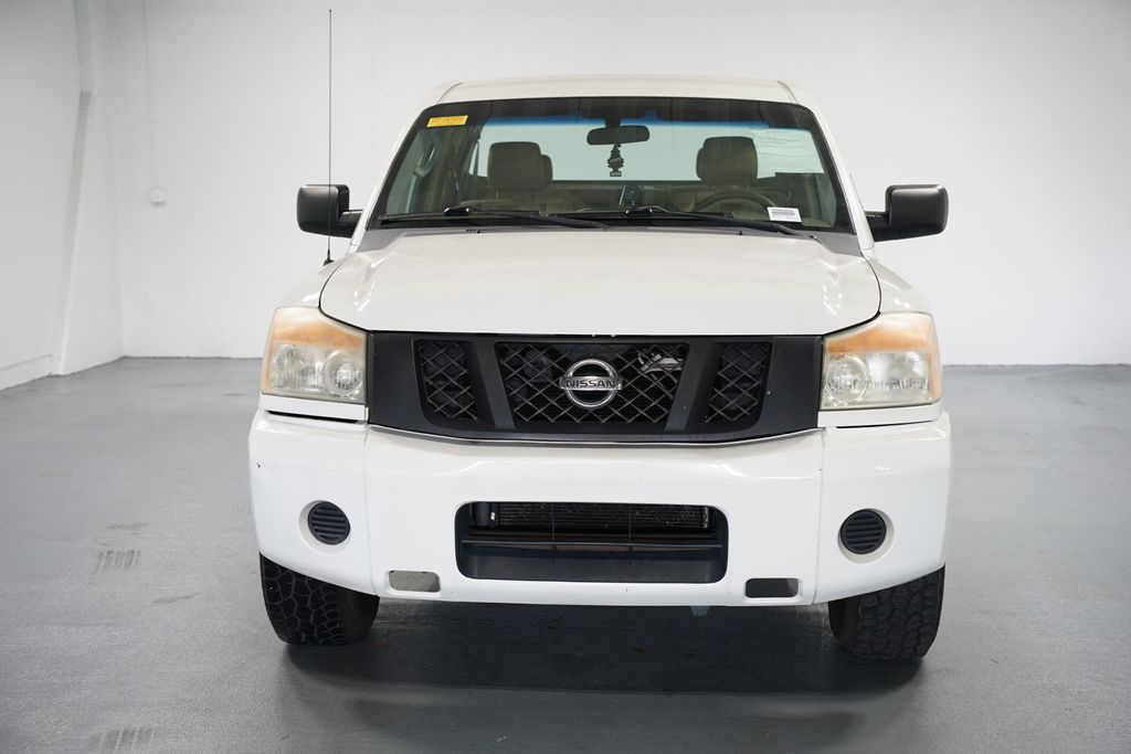Thumbnail: 2009 Nissan Titan - 2
