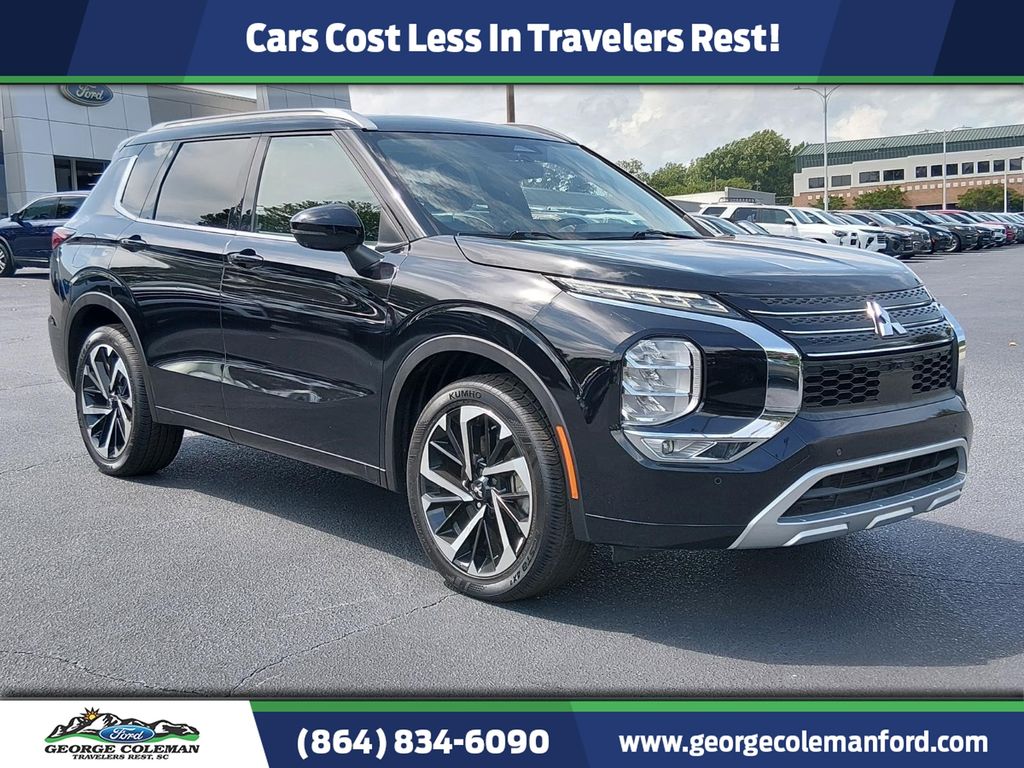 Black 2023 Mitsubishi Outlander SUV / Crossover Front-Wheel Drive Continuously Variable Transmission