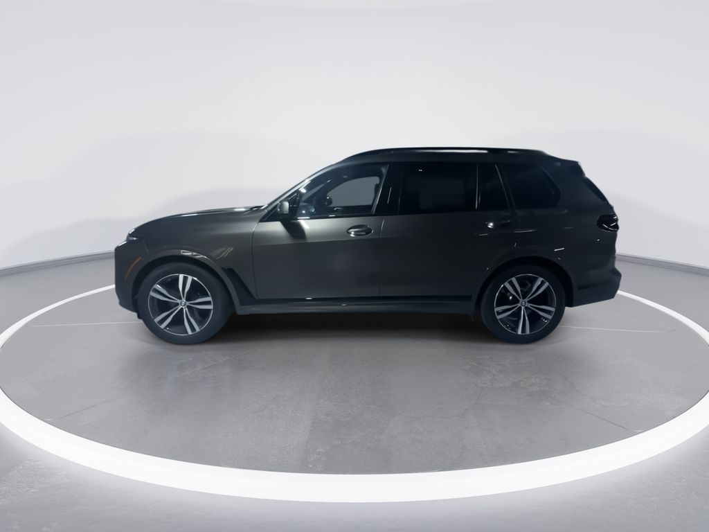 Thumbnail: 2025 BMW X7 - 5