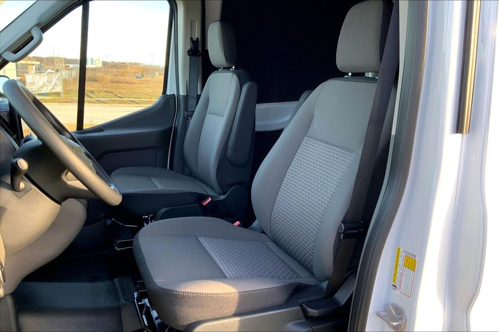 2026 Ford Transit Van Base - Photo 9