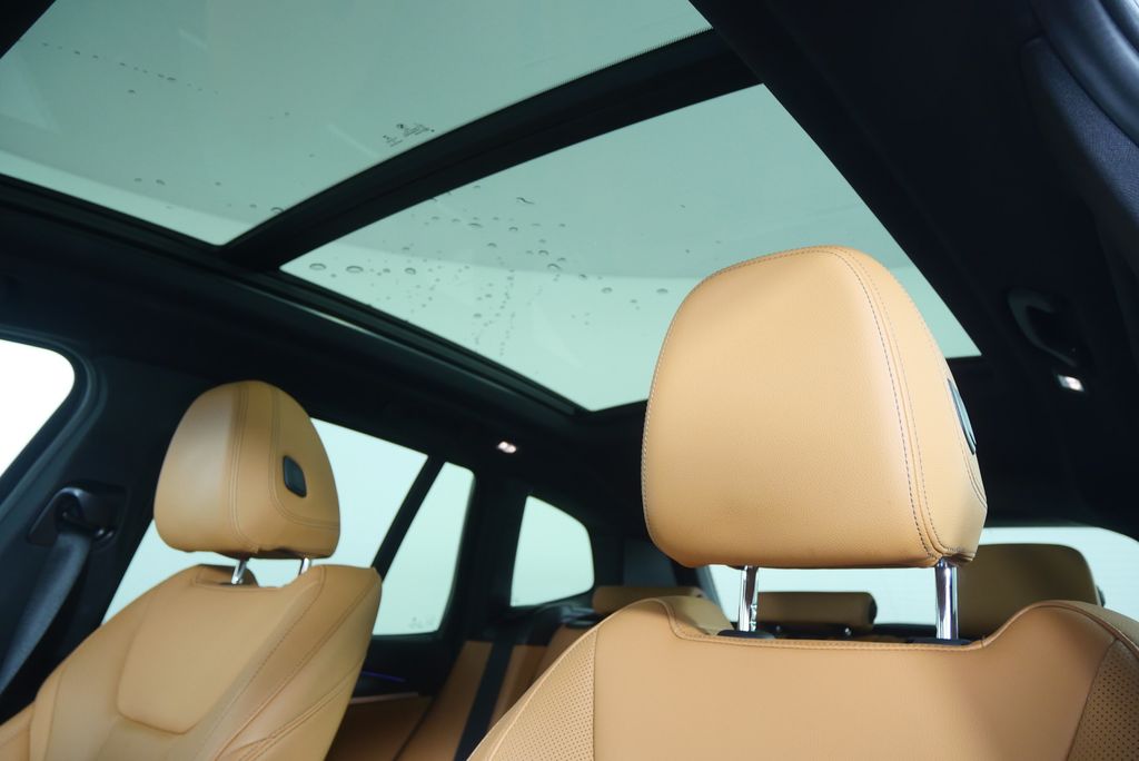 Thumbnail: 2023 BMW X3 - 12