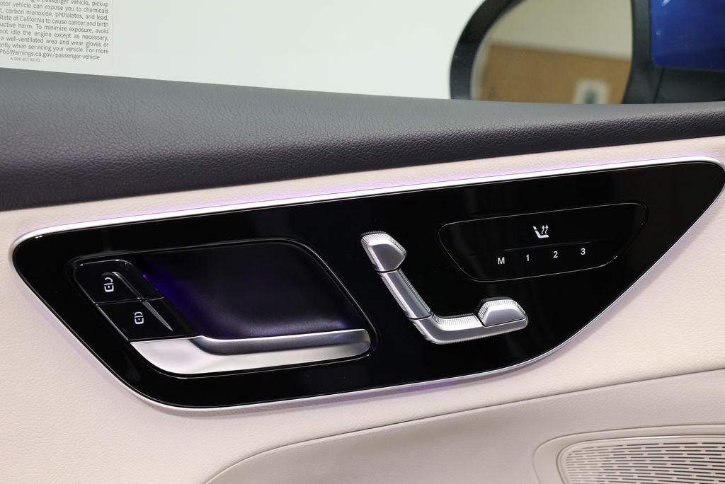 Thumbnail: 2026 Mercedes-Benz GLC - 31