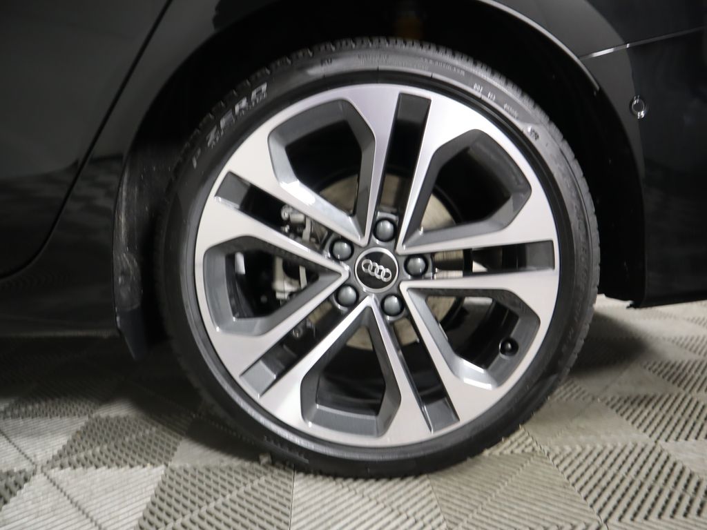 Thumbnail: 2025 Audi A3 - 32