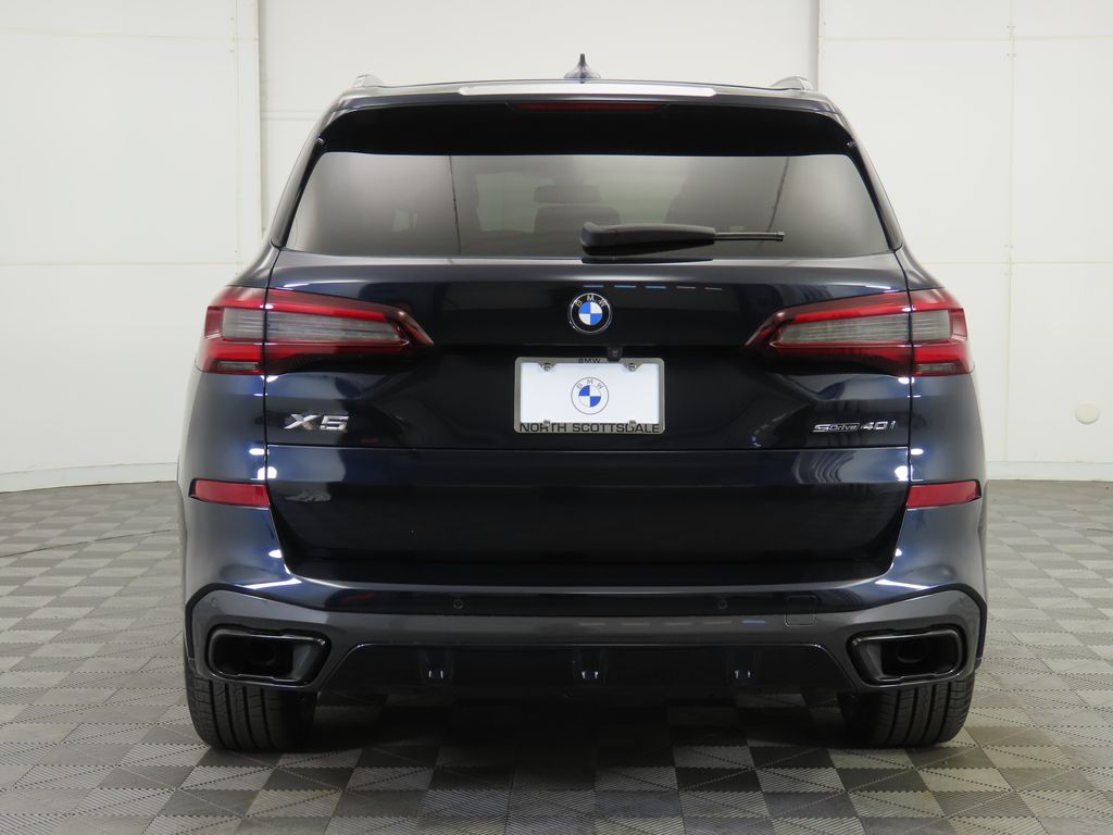 Thumbnail: 2022 BMW X5 - 6