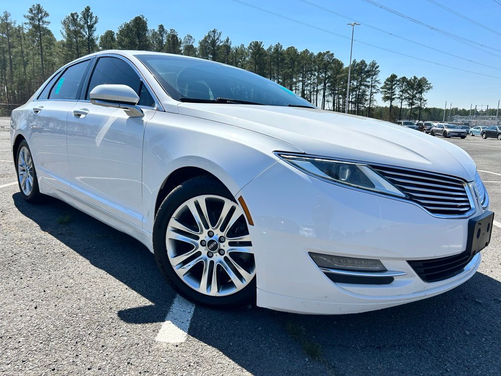 White Platinum Clearcoat Metallic 2014 Lincoln MKZ AWD Sedan All-Wheel Drive 6-Speed Automatic