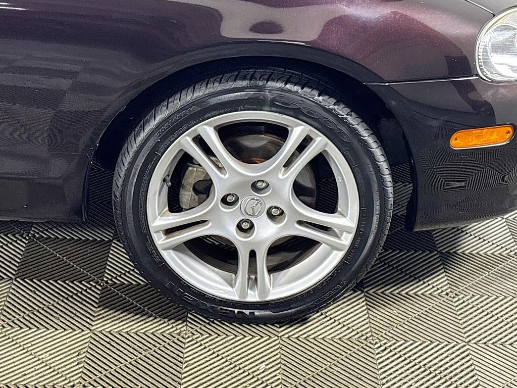 2004 Mazda Miata Base