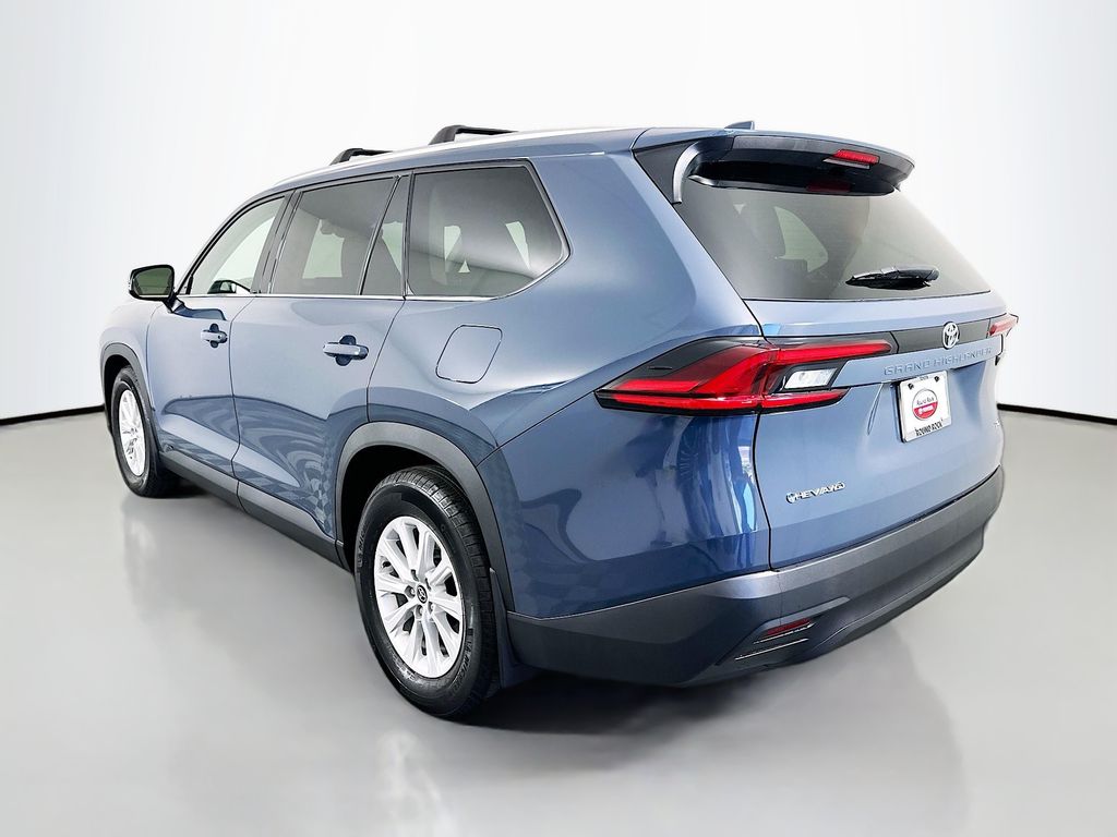 Thumbnail: 2025 Toyota Grand Highlander - 7