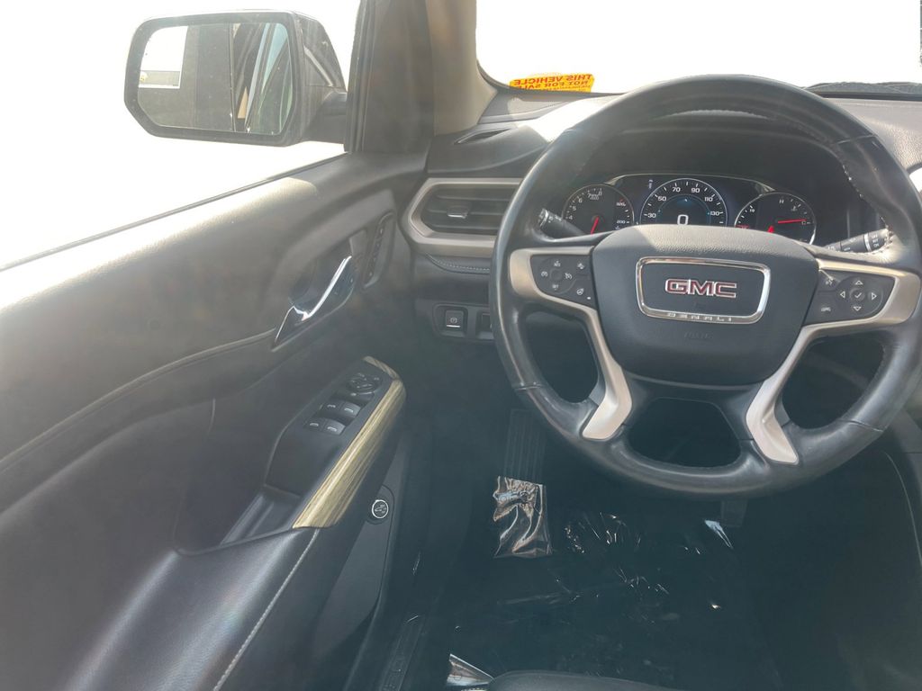 2019 GMC Acadia Denali 12