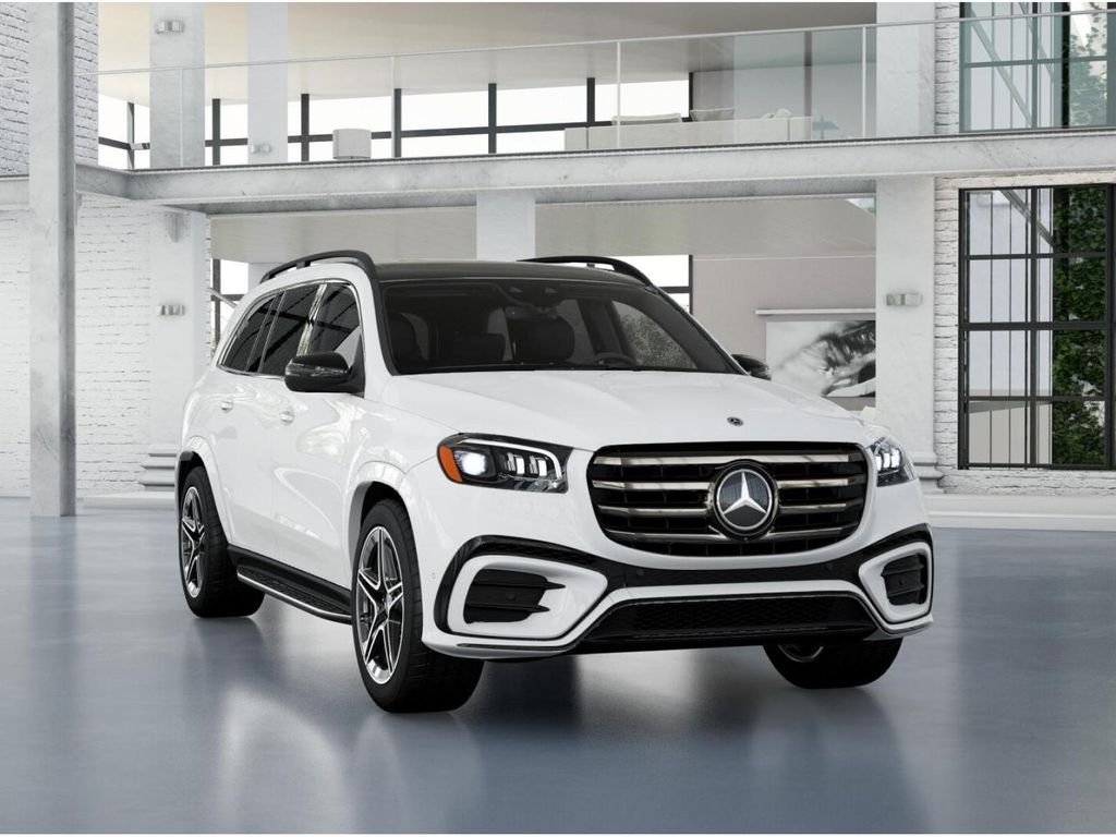 2025 Mercedes-Benz GLS 450 4MATIC 9