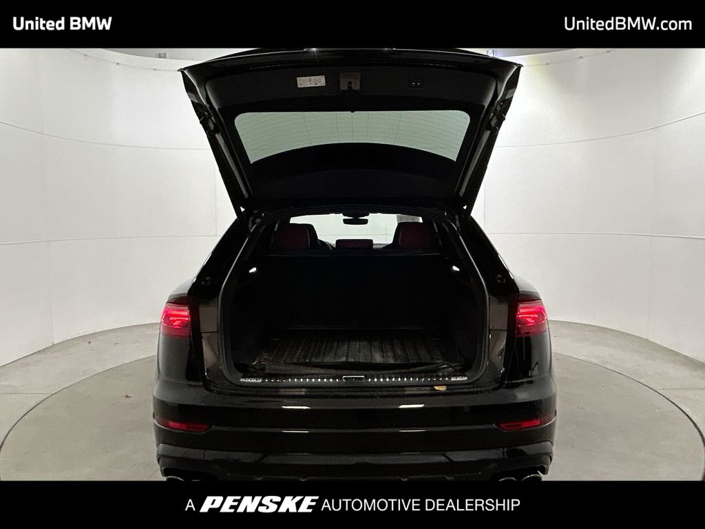 Thumbnail: 2024 Audi SQ8 - 22