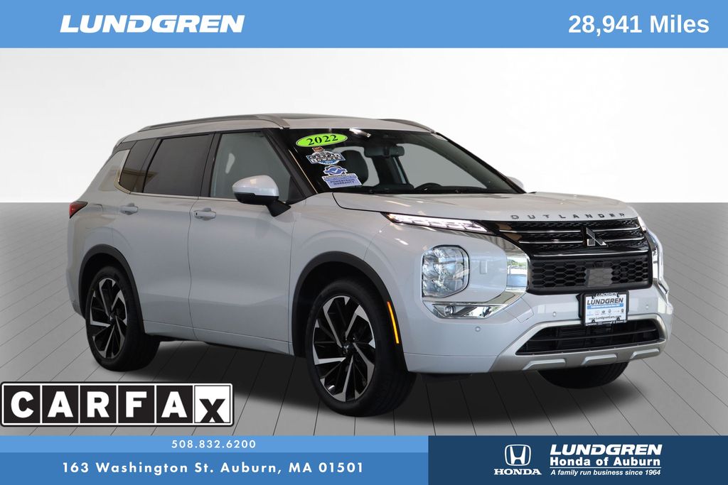 White Diamond 2022 Mitsubishi Outlander SUV / Crossover All-Wheel Drive Continuously Variable Transmission