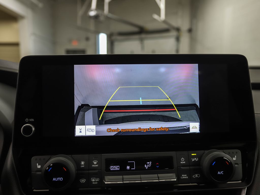 Thumbnail: 2024 Toyota Grand Highlander - 16