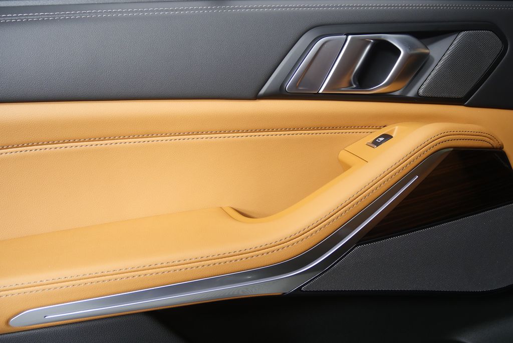 Thumbnail: 2026 BMW X5 - 13