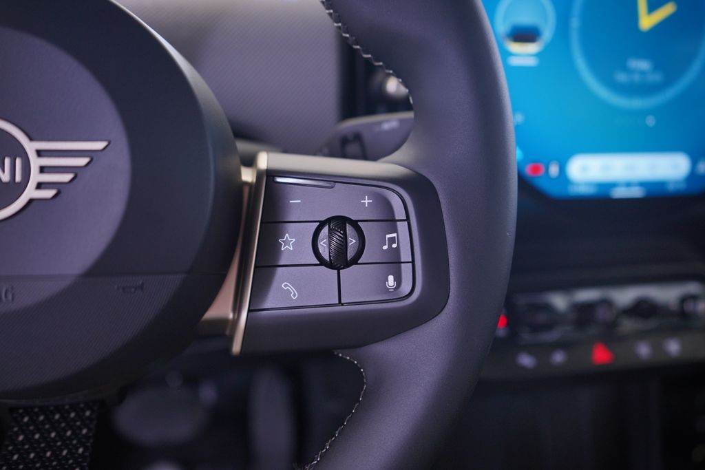 Thumbnail: 2026 MINI Cooper - 16