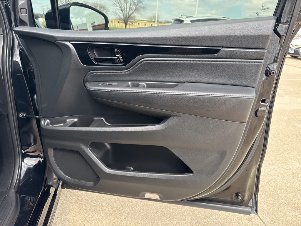 Used 2022 Honda Odyssey Van