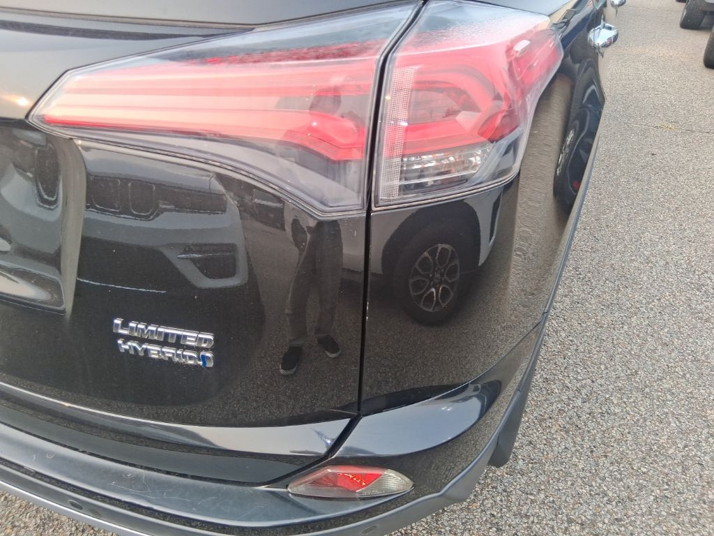 Used 2017 Black Toyota Limited image 9