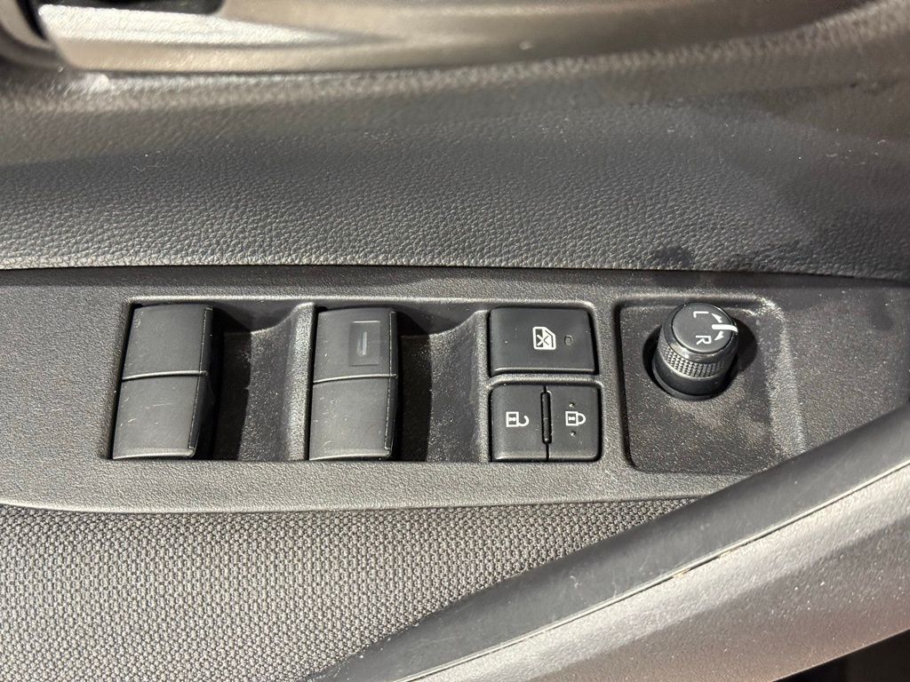 Thumbnail: 2025 Toyota Corolla - 15