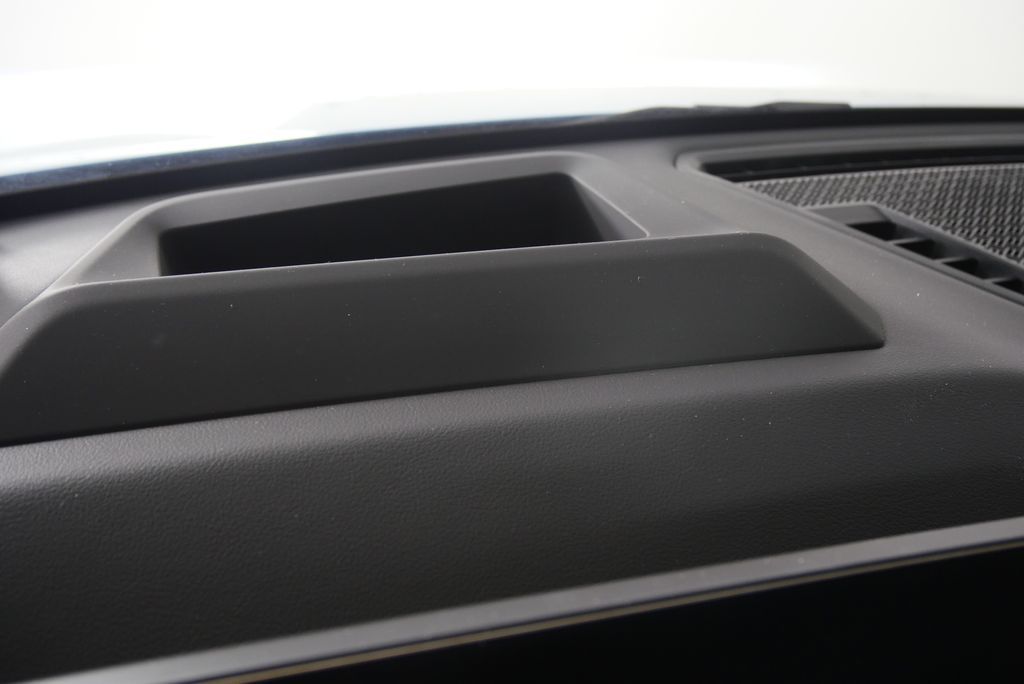 Thumbnail: 2024 BMW X1 - 24