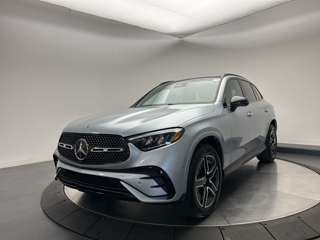 Thumbnail: 2026 Mercedes-Benz GLC - 3