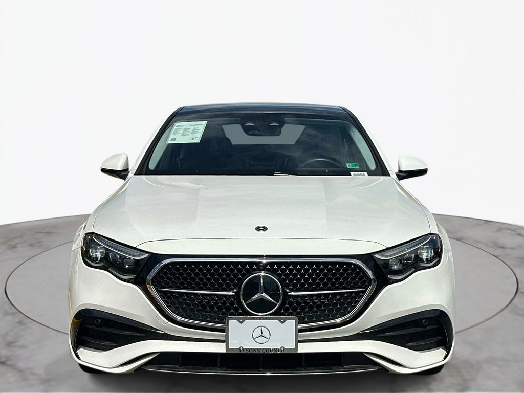 Thumbnail: 2025 Mercedes-Benz E-Class - 4