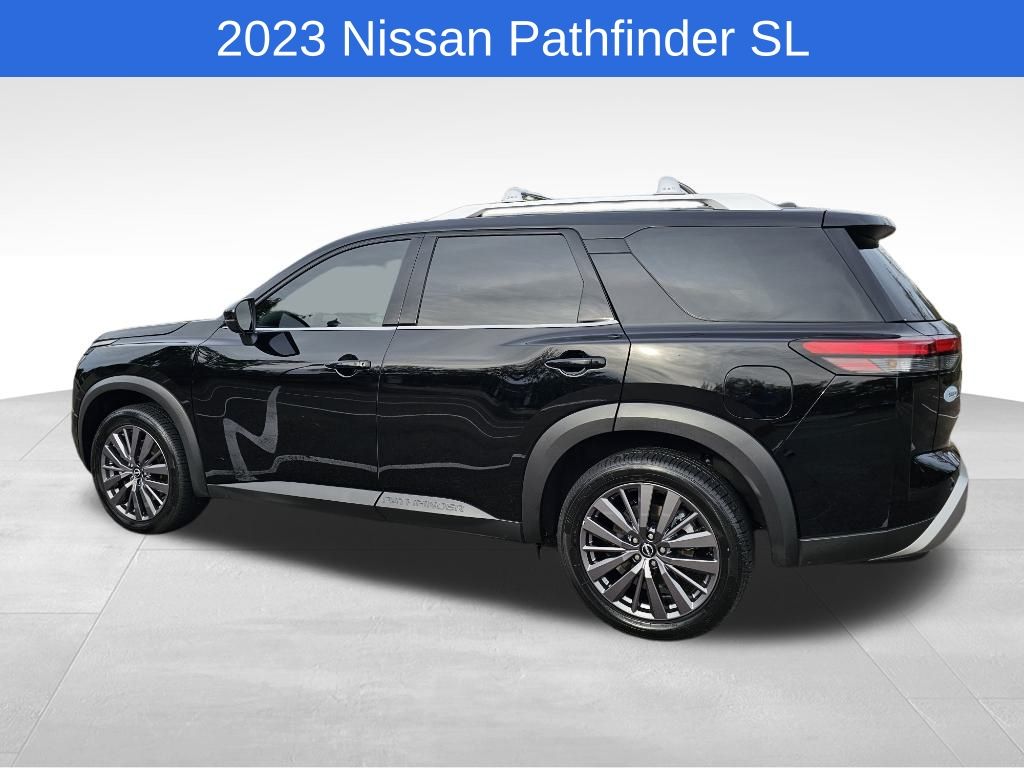 2023 Nissan Pathfinder SL 4