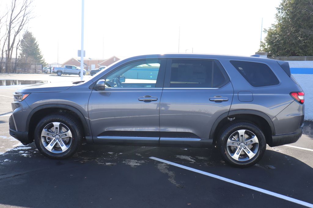 Thumbnail: 2025 Honda Pilot - 2