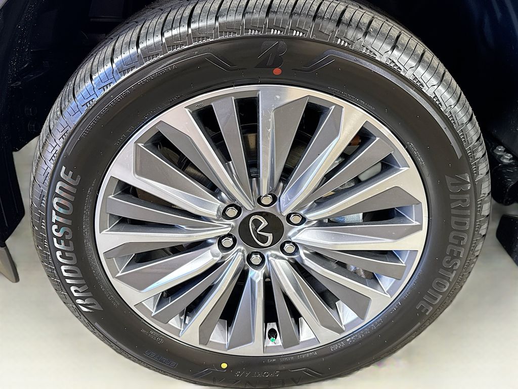 QX80 LUXE