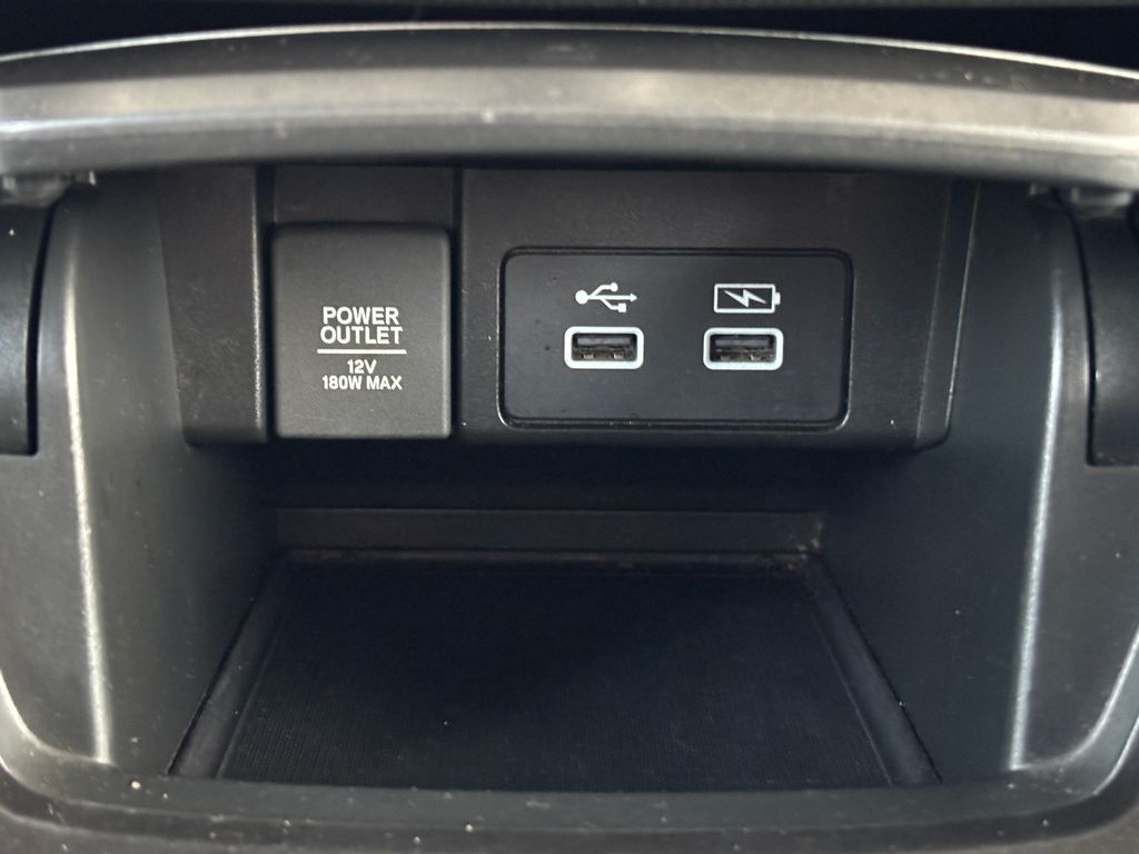 Thumbnail: 2022 Honda Accord - 16