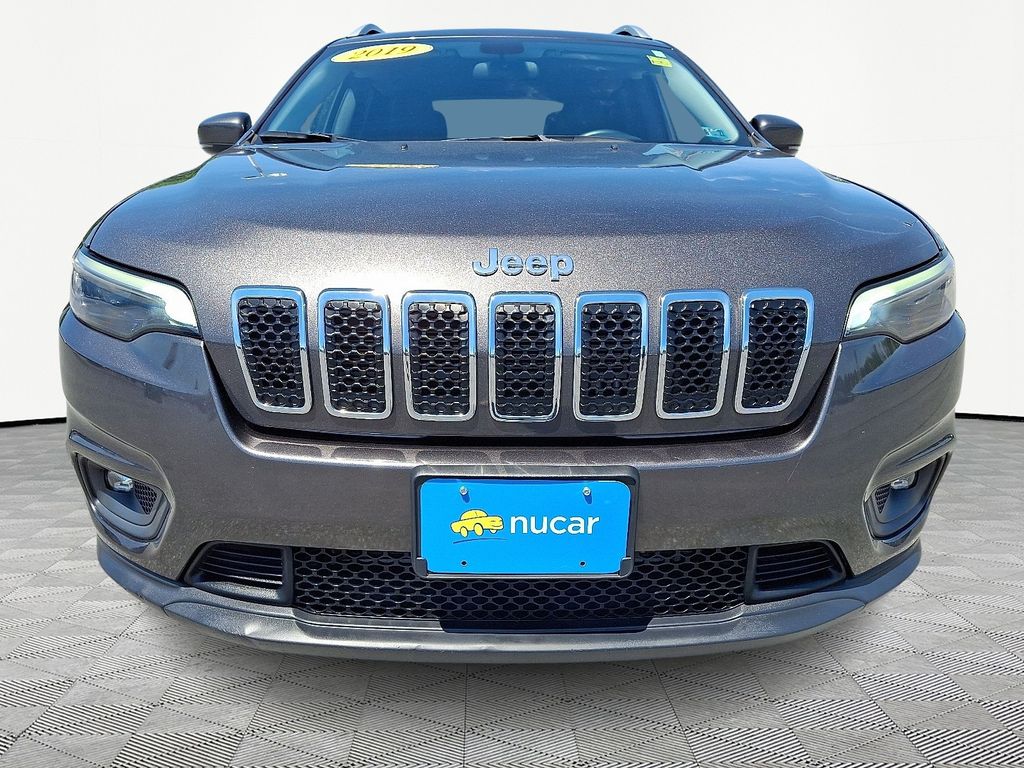 2019 Jeep Cherokee — photo 2