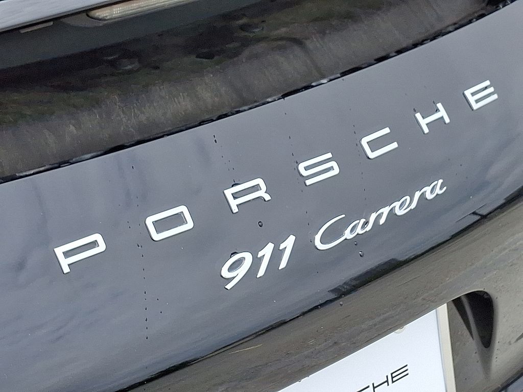 Thumbnail: 2012 Porsche 911 - 29