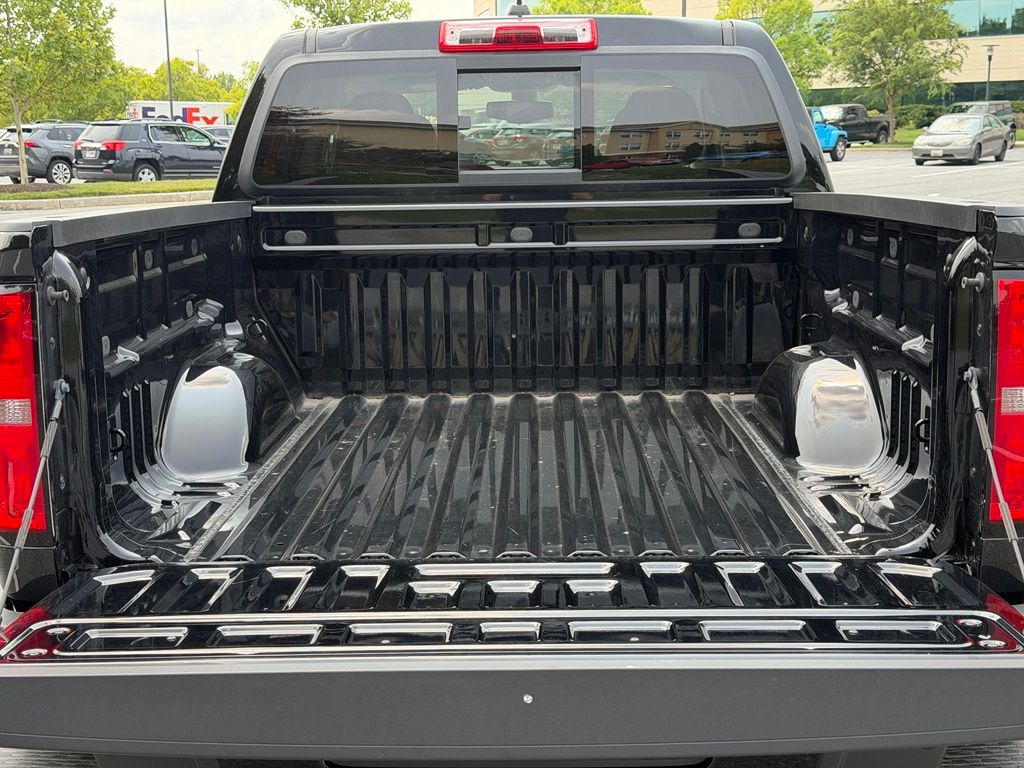 2022 Chevrolet Colorado 4WD Crew Cab Short Box Z71