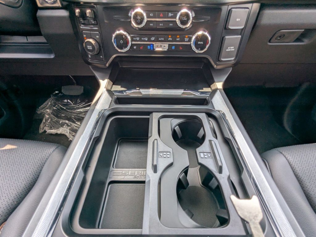 2025 Ford F-250 Super Duty Lariat