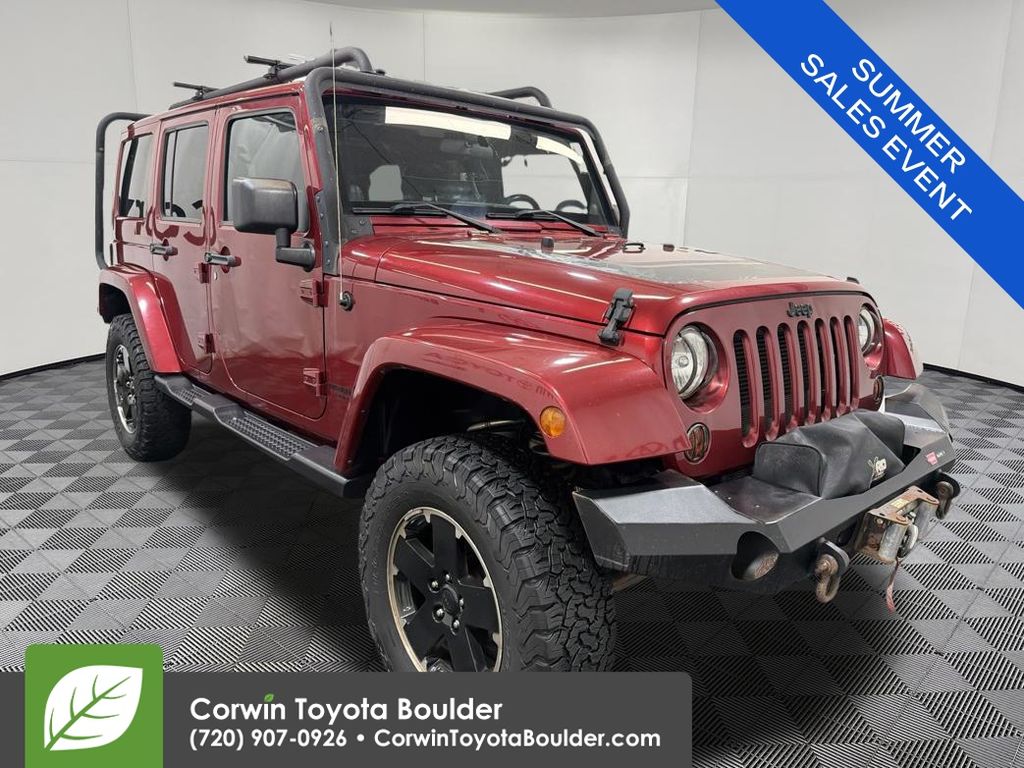 2012 Jeep Wrangler Unlimited Sahara 4WD