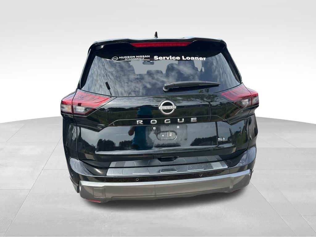 2024 Super Black Nissan Rogue SL FWD SUV