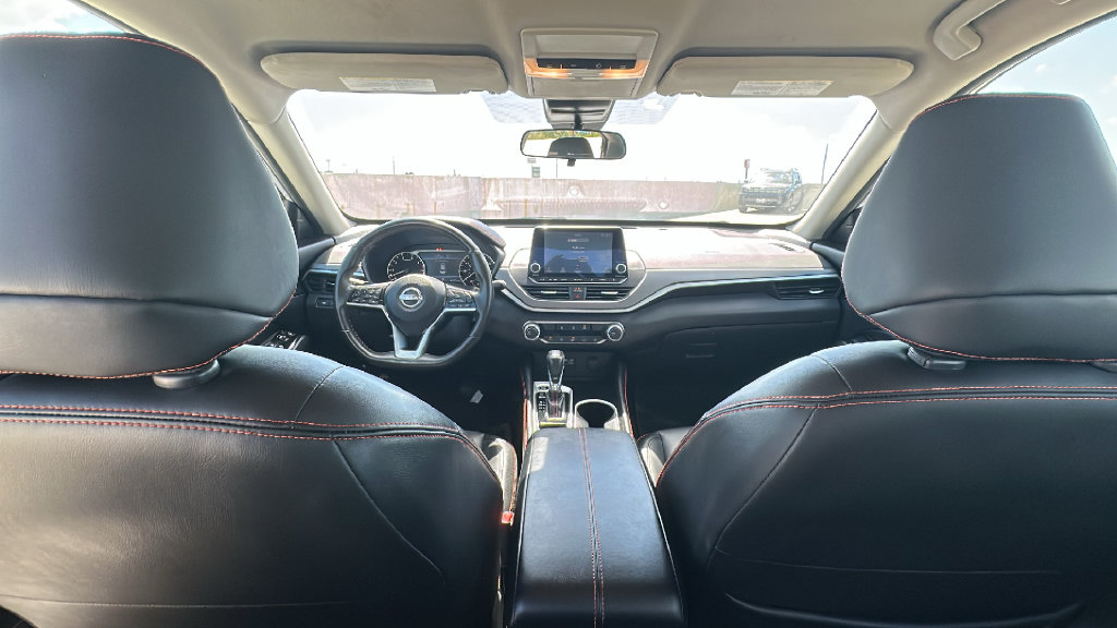2025 Nissan Altima 2.5 SR Gray at Central Houston Nissan