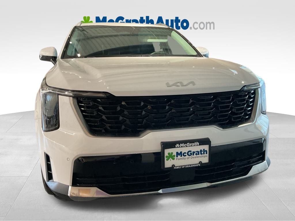 New 2026 White Kia S image 7