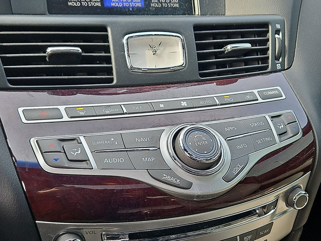 Thumbnail: 2019 INFINITI Q70 - 19